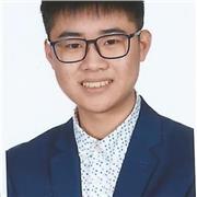 Estudiante de ingeniería informática da clases online de matemáticas, física, química o preparación de EVAU de ciencias