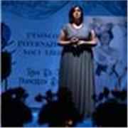 Studentessa di canto lirico impartisce lezioni di canto lirico e pop, solfeggio base, teoria musicale