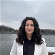 English tutor for ages 16 and higher or kids with some knowledge of the language