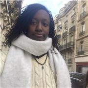Prof de français. Élève en terminale général ayant déjà passé son bac de français.