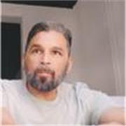 Profesor de ilustración de modas