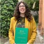 Laureata in Filologia Classica offre lezioni di greco, latino, italiano