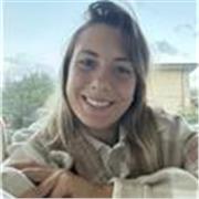 Laureata e volenterosa di aiutare i ragazzi con e senza difficoltà nello studio, impareremo insieme giorno dopo giorno