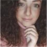 Diplomata al linguistico e laureata in Turismo impartisce lezioni individuali di francese