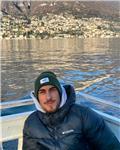 Ragazzo spagnolo da barcellona, nativo, spagnolo madre lingua 