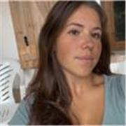 Profesora se catalán de cualquier edad y curso