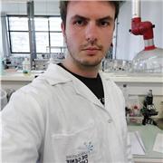 Je peux vous aider à appréhender la biologie à votre rythme en particulier la microbiologie et la biologie moléculaire.