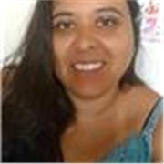Professora com experiência e dedicação