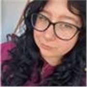 Ciao! Sono Alessia, una ragazza con DSA e ADHD che ha trasformato le proprie difficoltà in un punto di forza.
