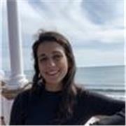 Profesora de economía que imparte clases principalmente de economía y matemáticas. Con opción a hacer grupos y recudir la tarifa. Para más información contacta conmigo