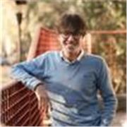 Offro lezioni di pianoforte dedicate a principianti di tutte le età e personalizzate, anche senza alcuna conoscenza musicale!