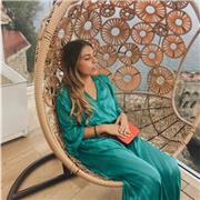 offro lezioni private di fashion design, storia della moda e marketing di moda