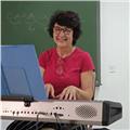 Profesora con 27 años de experiencia en el conservatorio. clases de armonía, piano, análisis