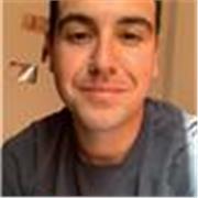 Chico de 28 años apasionado por la enseñanza, dirigido al apoyo escolar y cuidado de niños