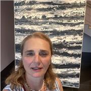 I am MediYoga qulified instructor with over 10 Years of Experience teaching yoga online classes as Well as runnig workshops.