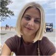 Tutor per ripetizioni per scuole elementari, medie e superiori 