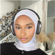 Easygoing and cheerful i aim for students completing their GCSEs and below