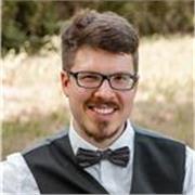 Physik Masterabsolvent bietet Online-Nachhilfe in den Fächern Mathe und Physik an