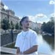 Étudiant prêt à donner des cours de français / maths,  physique et même anglais, niveau primaire .
J’ai un delf b2 en français 