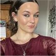 Native English speaker and TEFL graduate offering conversational English-speaking lessons to improve English proficiency.