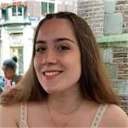 Studentessa universitaria al secondo anno di medicina offre ripetizioni a bambini delle elementari, ragazzi di medie e superiori nelle materie base (italiano, matematica, inglese) e scientifiche