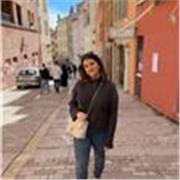 Implicada, comprometida y atenta
Inglés y asignaturas de primaria