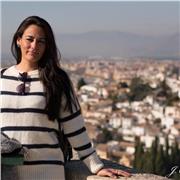 Técnica superior en educación infantil se ofrece para dar clases de repaso y apoyo a niños de educación infantil y primaria