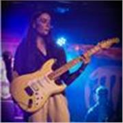 Profesora de Guitarra Eléctrica (Presencial)