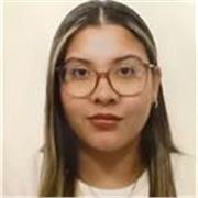 Profesora titulada con experiencia, tanto individual como en clases con un mayor número de alumnos