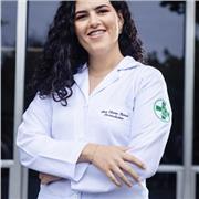 Professora de biologia, ensina a crianças de todas as idades