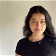 Profesora de apoyo escolar para aprendizaje de Español