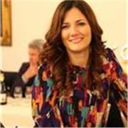 laureata in linguistica moderna offre lezioni per ragazzi di scuole medie e superiori in Italiano, Storia, Geografia e Latino