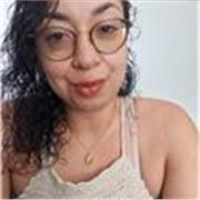 Profesora titulada el aux. De enfermería e higiene bucodental.