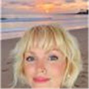 Soy una entusiasta del idioma y de la cultura española.