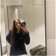 Graduada en Periodismo. Inglés como segunda lengua desde pequeña. Nivel medio fluido. Experiencia con niños pequeños como profe.