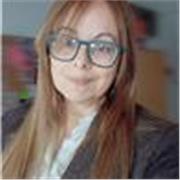 Profesora de educación primaria y de Ciencias Sociales con orientación en historia con más de 20 años de experiencia
