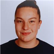 Soy una persona aplicada y estudiosa, con mucha paciencia y ganas de enseñar a los demás. Podría dar clases a todos los públicos