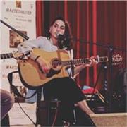 Spartisco lezioni base di vari strumenti musicali come ad esempio la chitarra acustica, ma anche il canto