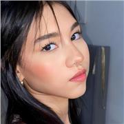 Profesora de Inglés Young para Niños de 6 a 10 Años