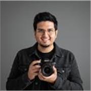 I am a professional photographer, videographer and photography teacher. 