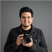 I am a professional photographer, videographer and photography teacher.