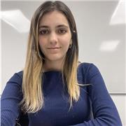 Profesora de inglés imparte clases hasta nivel C1