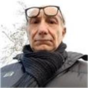 Insegnante di elettronica, tecnologia e sistemi elettronici in pensione