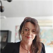 Nativa. Soy bilingue húngaro y rumano. Mas el castellano nivel alto