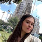 Estudiante de ingeniería, graduada en bachillerato de ciencias