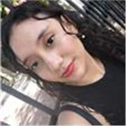 Profesora bilingüe especializada en refuerzo de matemáticas e inglés. Ayudo a ganar confianza y mejorar notas.