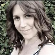 Educatrice Professionale Socio-Pedagogica, Tutor Scolastico alunni DSA, Operatrice Psicopedagogica, studentessa Scienze Formazione Primaria con esperienza di insegnamento sul sostegno scuola primaria fornisce sostegno ad alunni della primaria, medie e sup