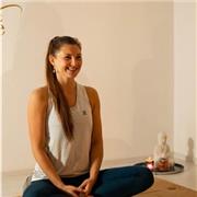 Zertifizierte und erfahrenen Yoga-Trainerin für Privatstunden. Raum Ingolstadt und Umgebung.