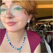 Ayudo a tu desarrollo artístico con gran solvencia.