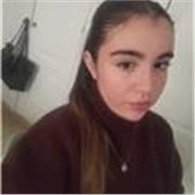Hola! Soy estudiante de traducción e interpretación y ofrezco clases de inglés hasta bachillerato online